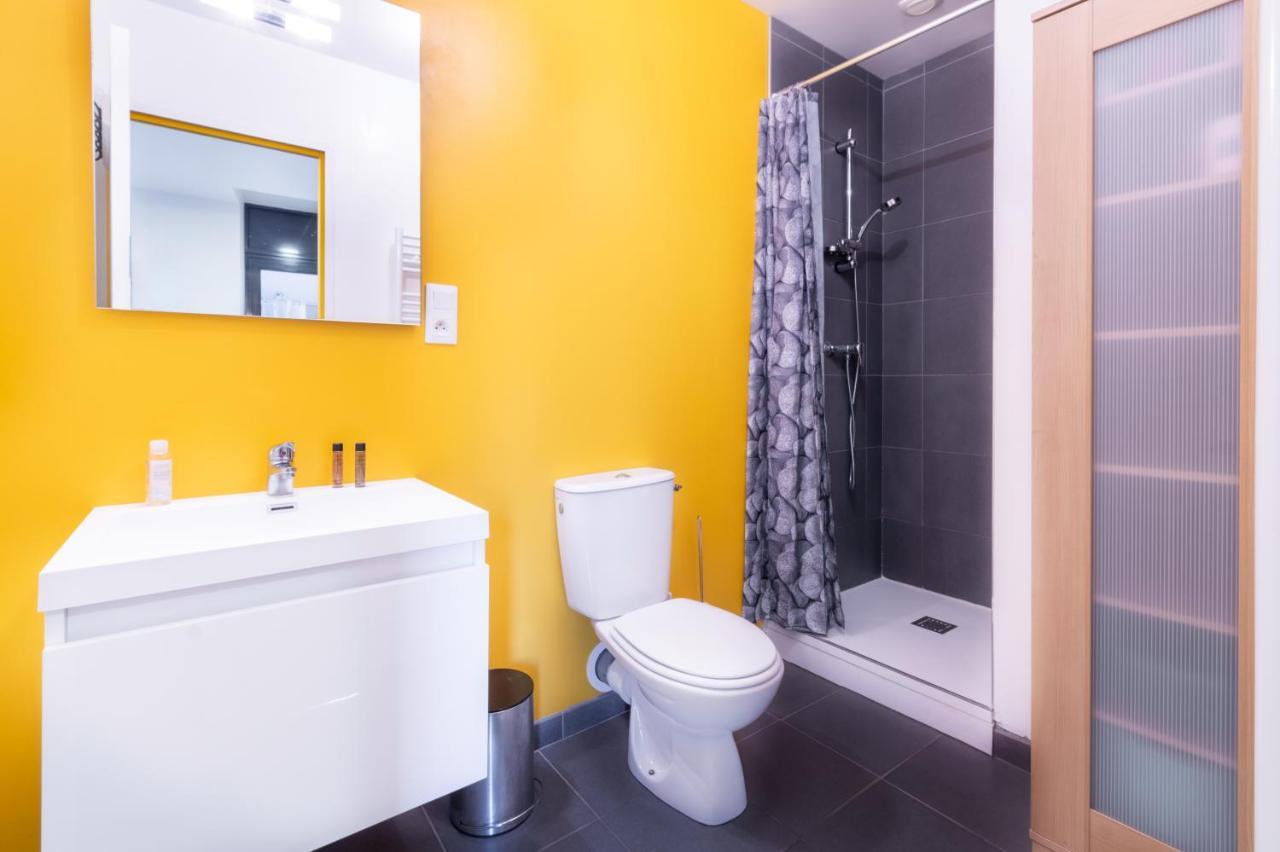 Le Cote Cour Apartment Родез Екстериор снимка