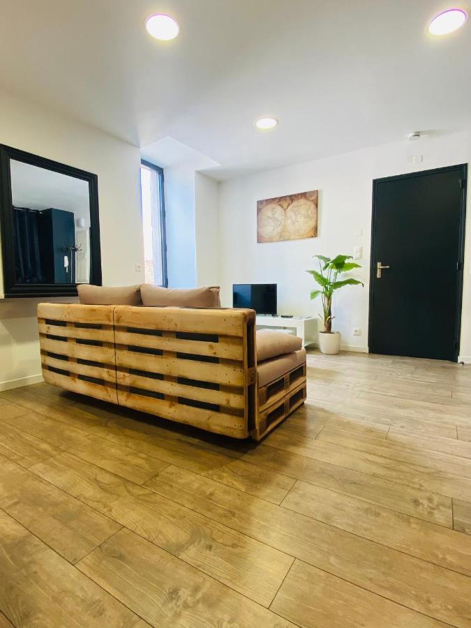 Le Cote Cour Apartment Родез Екстериор снимка